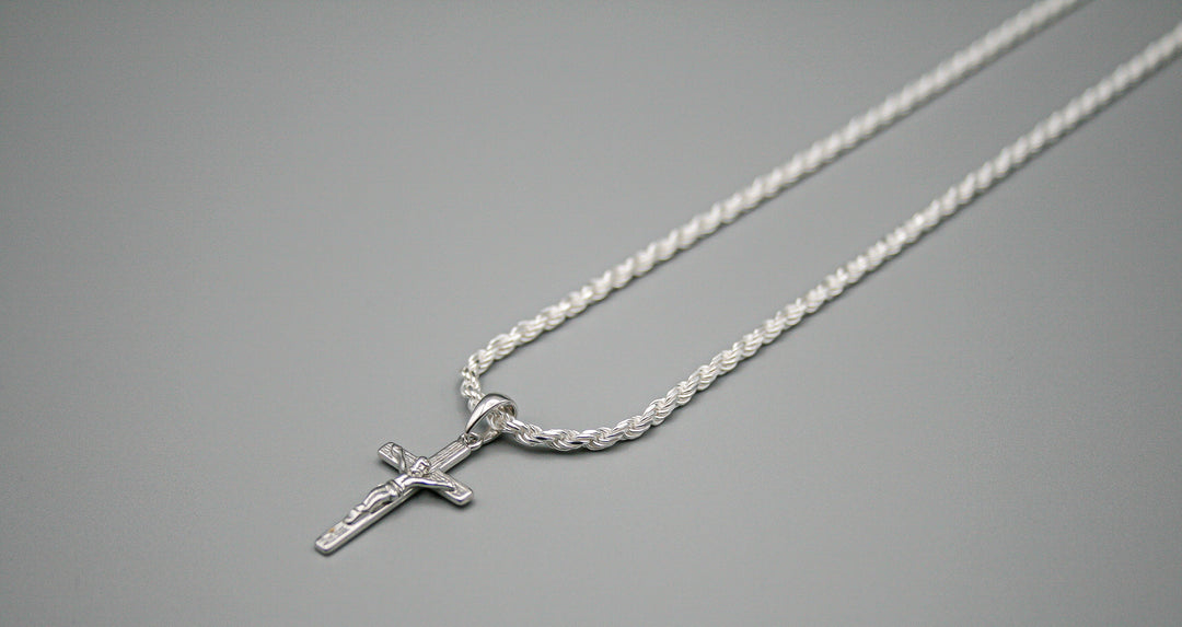 Kreuz Halskette "Jesus" klein von Deinschmuck by TL